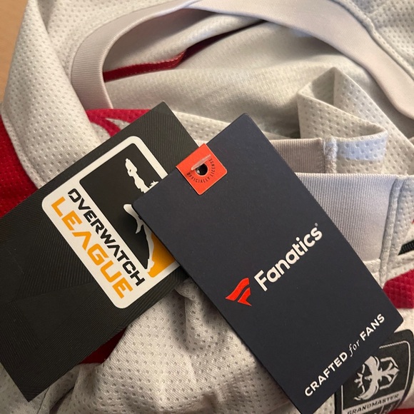 Fanatics White and Red Reign Jersey - Picture 3 of 6